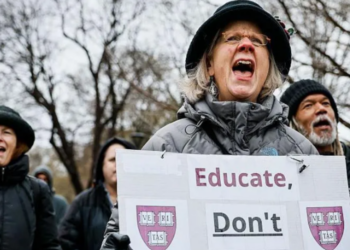 Trump ngrin 2 miliardë dollarë fonde për Harvard-in