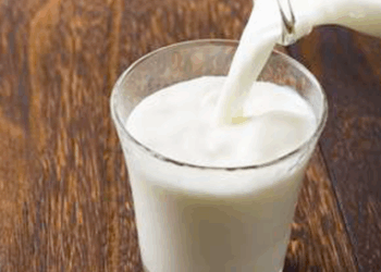 Konfirmimi i AKU: Qumësht me aflatoksinë është konsumuar edhe në Vlorë