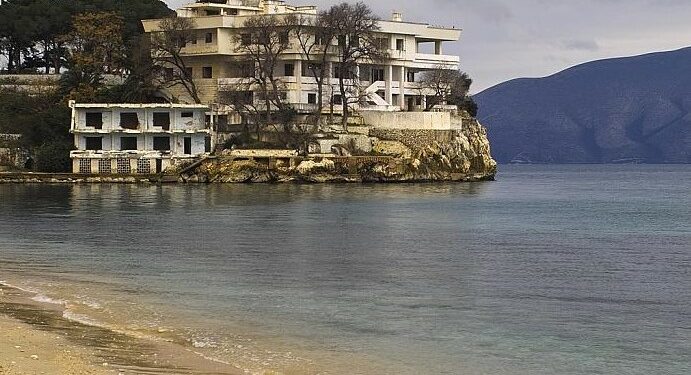 Rezidencat qeveritare do kthehen në hotele luksoze, ja kompanitë fituese që kalojnë në Fazën 2