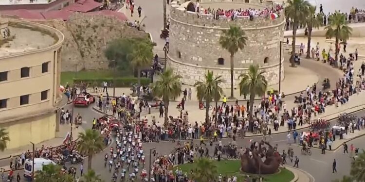 Nis Xhiro e Italisë… nga Shqipëria