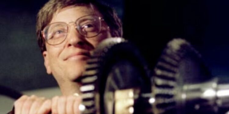 Miliarderi që do të dhurojë 200 mld dollarë për të varfrit