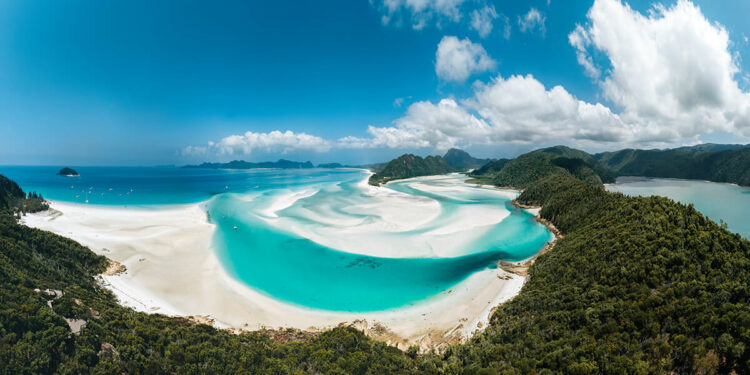 Plazhet më të mira në botë sipas “Lonely Planet”