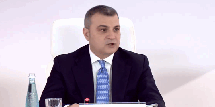 Raporti i Tranzicionit i BERZH/ Sejko: Tensionet gjeopolitike kanë shkaktuar një rritje prej 30% në koston e zinxhirëve globalë të furnizimit