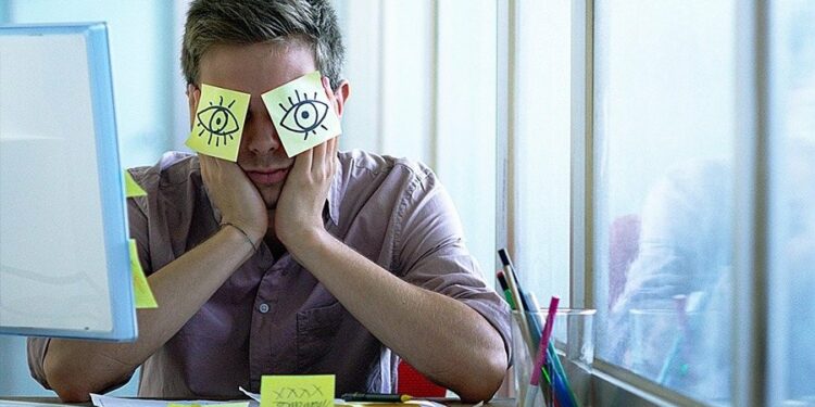 Stresi në punë “përkthehet” në kosto – Pasojat në shëndetin mendor i kushtojnë BE-së mbi 100 mld euro në vit