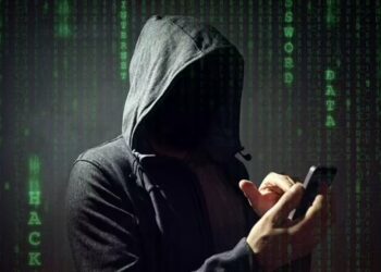 “Përshëndetje nënë!” Zbulohet skema e re e mashtrimit në WhatsApp, janë vjedhur më shumë se 500 mijë euro