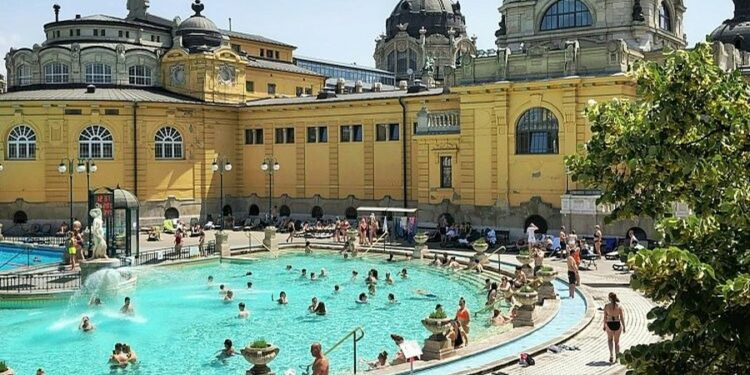 Turistët renditin atraksionet turistike më zhgënjyese në botë. 5 prej tyre ndodhen në Europë!