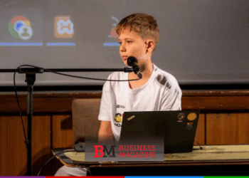 Është vetëm 14 vjeç, por po ndërton të ardhmen me inteligjencë artificiale/ Njihuni me Kaon Krasniqin