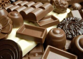 A hani çokollatë çdo ditë? Ja si mund të ndikojë në trupin dhe shëndetin tuaj