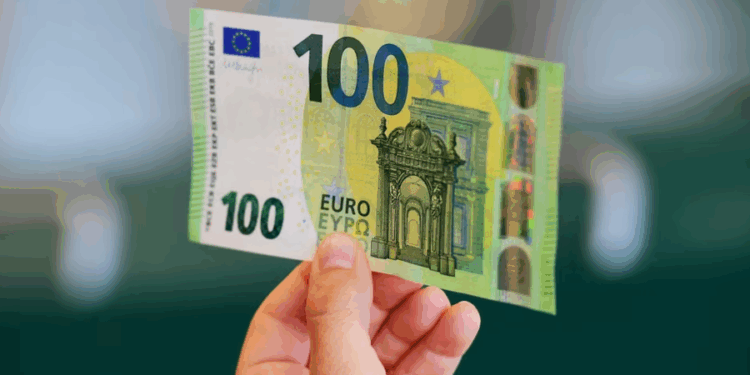 KE i jep dritën jeshile, Bullgaria do të përdorë monedhën euro