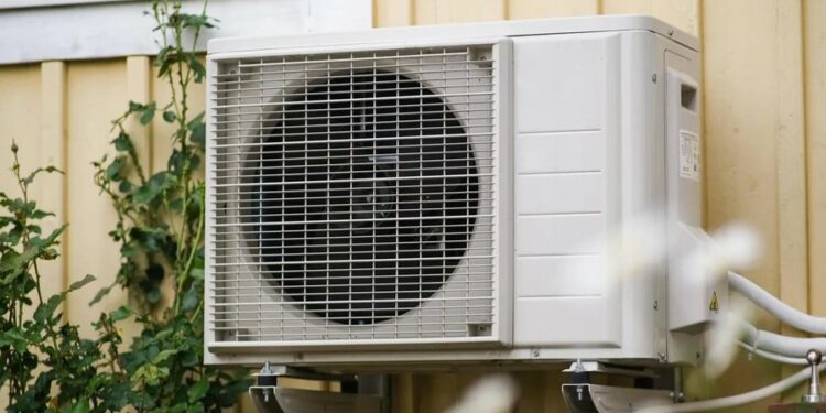 Eksperti zbulon gabimet më të zakonshme me kondicionerin në verë: Po paguani më shumë pa arsye