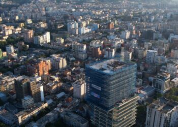 Prezantohet ligji i ri për bashkëpronësinë, regjistër për çdo pallat dhe komisione për zgjidhjen e mosmarrëveshjeve