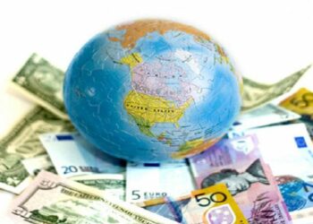 Të afërmit me probleme, emigrantët shtojnë sasinë e parave që u dërgojnë