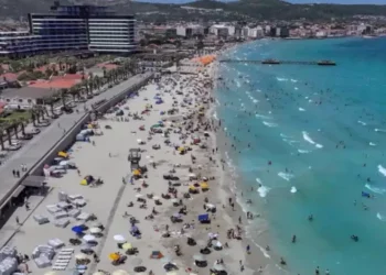 Vera 2025/ Shqipëria dhe Turqia destinacionet më të kërkuara për kosovarët