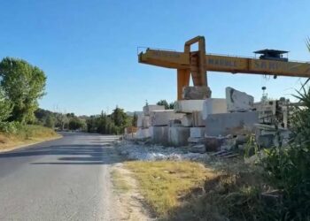 Pastrimi i akseve nacionale, sot skadon afati për bizneset që të lirojnë hapësirat