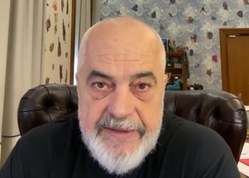 Rama shpjegon pse e nisi aksionin për çlirimin e hapësirave publike: Ja kush e kërkoi