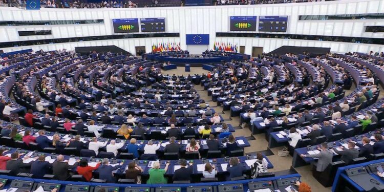 Parlamenti Europian miraton Raportin 2023-2024 për Shqipërinë, ja mesa vota kaloi