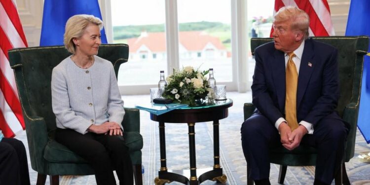 Arrihet marrëveshja tregtare SHBA-BE, ja cfarë thotë Trump