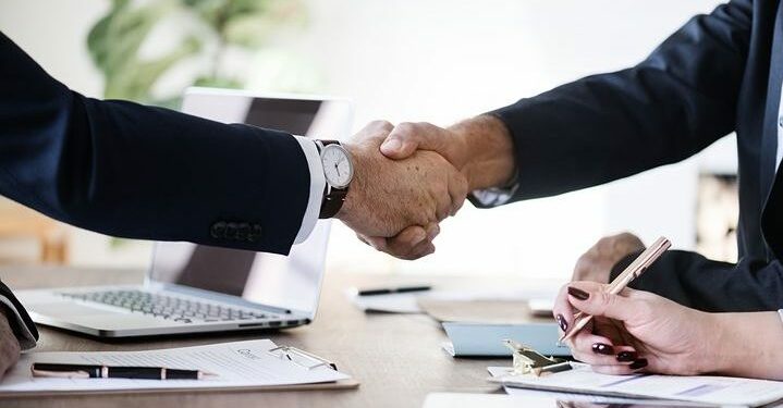 Si të kërkoni rritje page