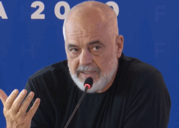 Oferta e Ramës për bizneset: Investoni në teknologji e do t’iu ulen taksat