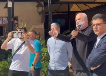 Rama publikon foto nga Vlora: Ja se si doli në dritë Lungomarja