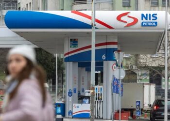 Sanksionet ndaj Industrisë së Naftës së Serbisë shtyhen edhe për 30 ditë