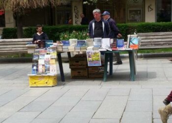 Njoftimi i Tatimeve: Tregtarët ambulantë nuk kanë detyrim për faturë apo dokumentacion tatimor