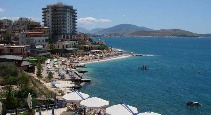 Investitorët amerikanë ankohen për turizmin: Problem mungesa e ujit, keqmenaxhimi i ujërave të zeza, djegia e mbetjeve në landfille