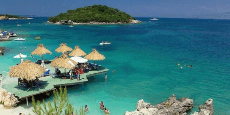 Corriere Della Sera: Pesha e Shqipërisë në turizëm ka rënë, shkak rritja e çmimeve