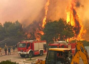 Shqiptarët nuk sigurojnë pronën nga zjarret – Renditemi ndër të fundit në Evropë. AMF: Rënie me 6% edhe e primeve nga kjo policë