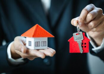 Kredi për shtëpi, pritet shtrëngimi i kushteve nga bankat