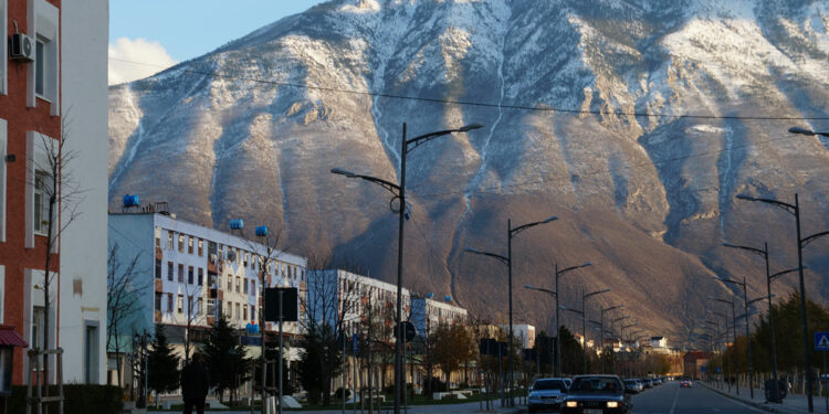 Paradoksi/ Kukësi qarku më i varfër i vendit ka shkallën më të lartë të punësimit