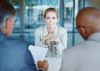 Fraza “klishe” gjatë një interviste pune: “Kjo është një pyetje e shkëlqyer!”