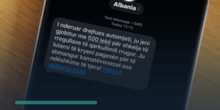 Skemë e re mashtrimi, AKSK paralajmëron qytetarët: Ja nga se të keni kujdes