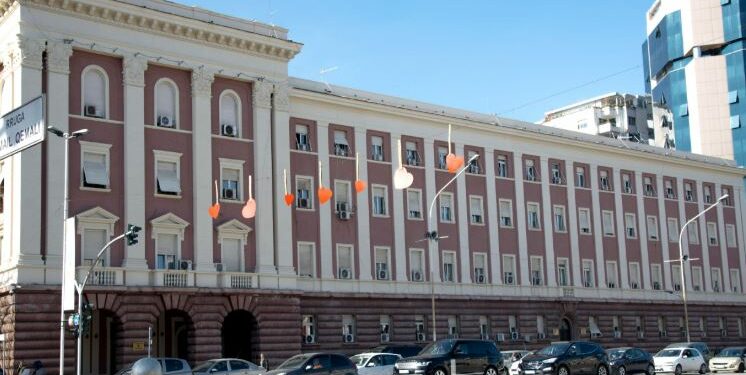 PS mbledh grupin parlamentar dhe zgjedh kryetarët e komisioneve. Ja kush vihet…