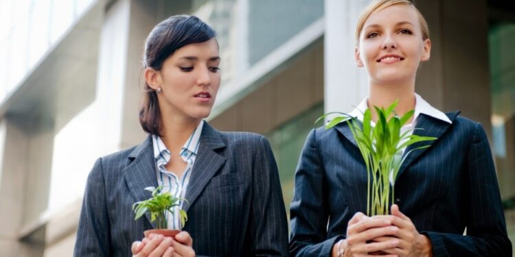 Pse lakmia na lë të varfër?