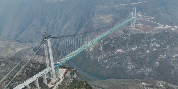 Gati ura më e lartë në botë, vendi ku po ndërtohet dhe sa do të kushtojë