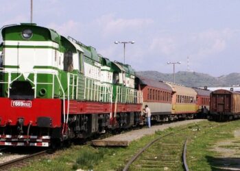 Hapet tenderi për elektrifikimin e hekurudhës Tiranë-Durrës