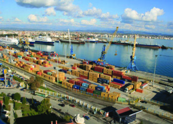 Ndryshon gjeografia e tregtisë. Bien shkëmbimet me Italinë, rriten me Kinën