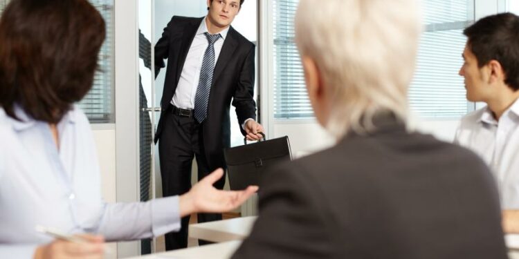 Pse jeni gjithnjë me vonesë?