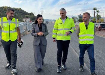 Probleme me trafikun? Ja kur hapet autostrada Tiranë-Durrës