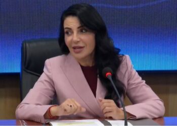 Ish-ministri kosovar në krye të Portit të Durrësit, Balluku: Porti në Porto Romano nis brenda 2026