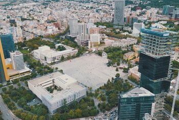 980 godina publike do të rinovohen, synohet kursimi i energjisë. Ja sa para do të shpenzohen