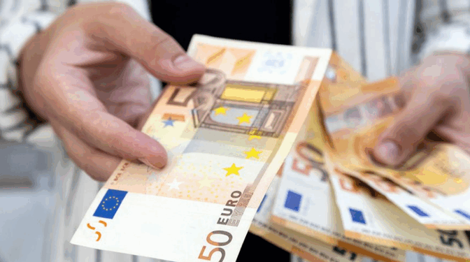 Paralajmërimi i agjencive të këmbimit: Hyrja e Shqipërisë në SEPA mund të zhvlerësojë më tej euron