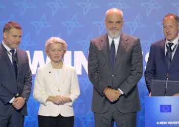 8 marrëveshjet midis BE, Ballkanit Perëndimor në Forumin e Investimeve