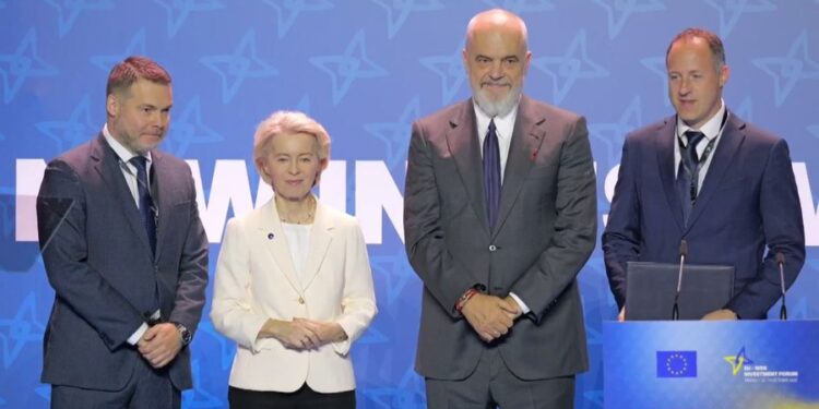 8 marrëveshjet midis BE, Ballkanit Perëndimor në Forumin e Investimeve