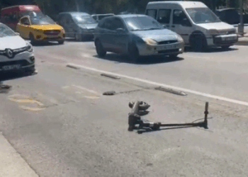 Qeveria ndalon përdorimin e monopatinave elektrike, ministrja Koçiu shpjegon arsyet e vendimit