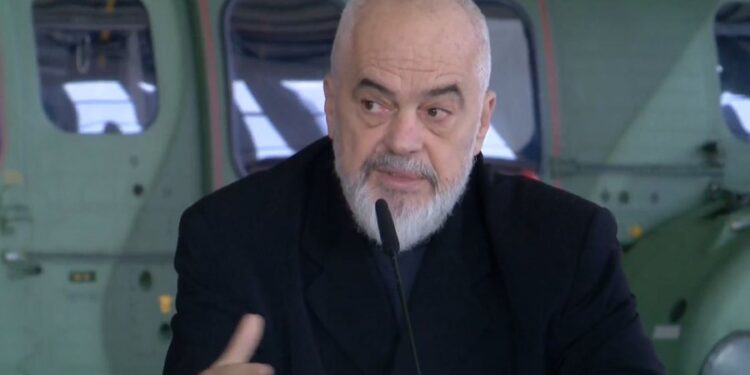 Rama njofton rritje pagash për zjarrfikësit, paralajmëron masa të reja kundër zjarrvënësve