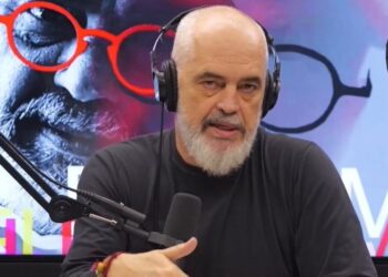 Rama jep lajmin: Qeveria do rindërtojë dhe godinat e drejtësisë