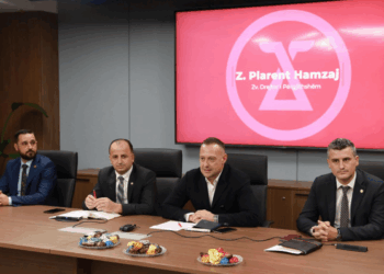 Nga siguria te investimi: ALBSIG mirëpret median në mjediset moderne në Downtown One