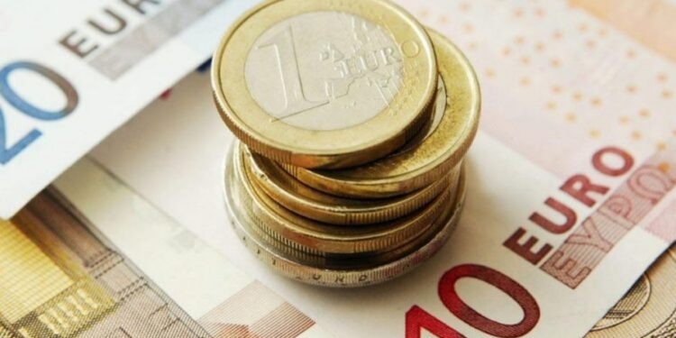 Kursi i këmbimit valutor, ja sa shkëmbehet euro sot